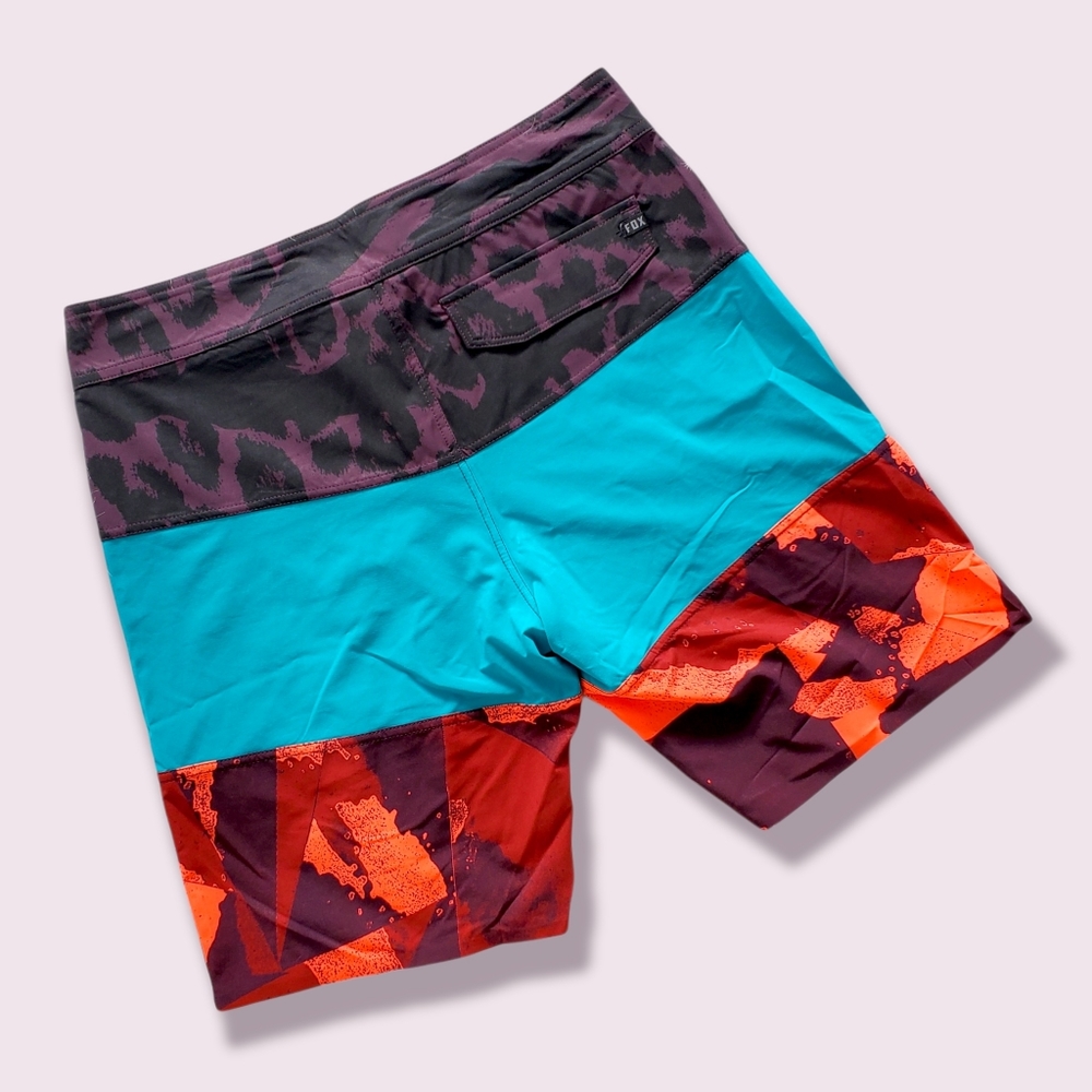NWT - FOX RACING - Boardshort - 32 - Picture 3 of 8